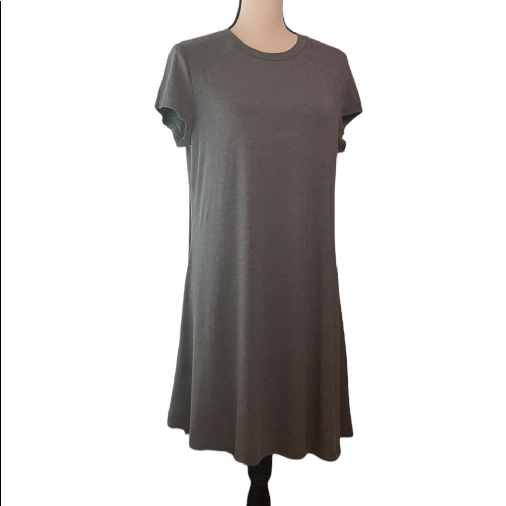Grey Short Sleeve Crew Tee Style Jersey Dress